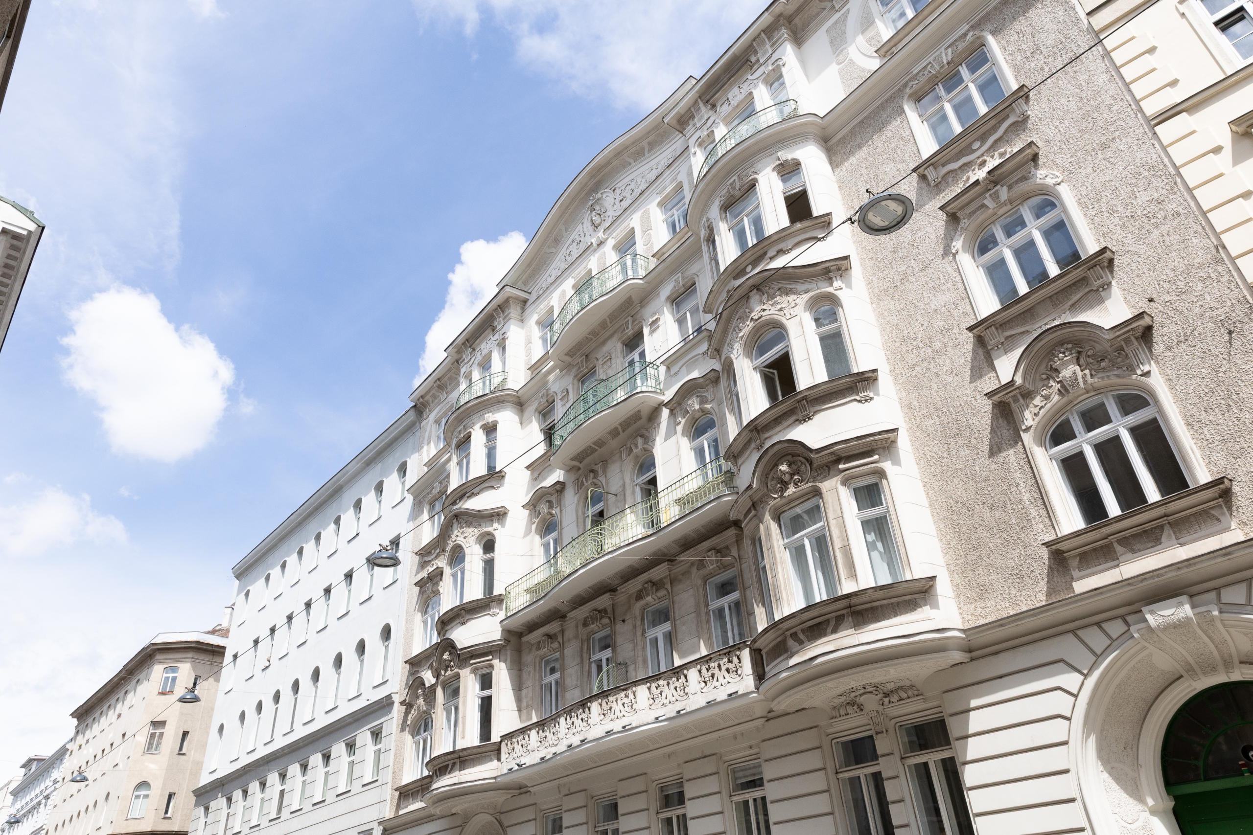 Willkommen an der pta Front des Gebäudes Marxergasse 25, Sitz der PTA